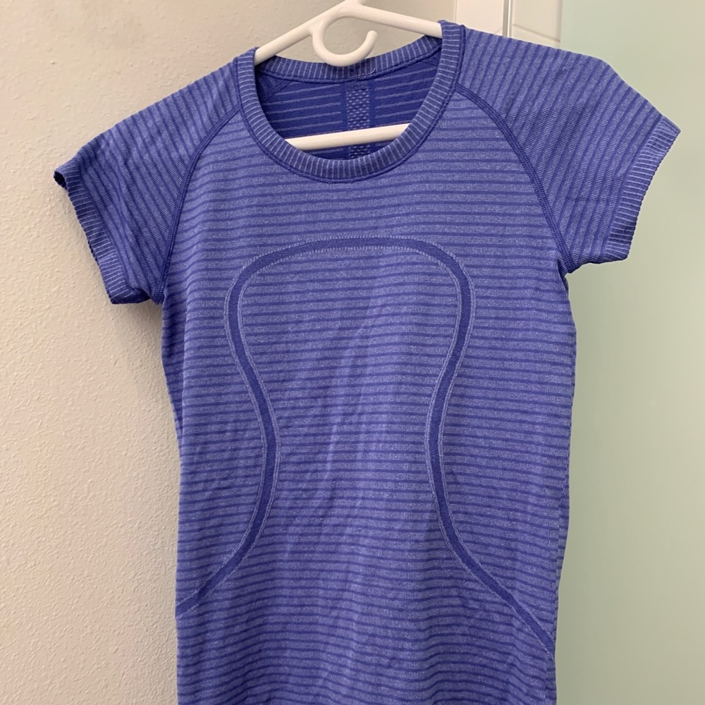 Lululemon Short Sleeve Tee